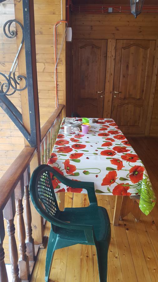 U Iriny Hotel Пицунда Екстериор снимка