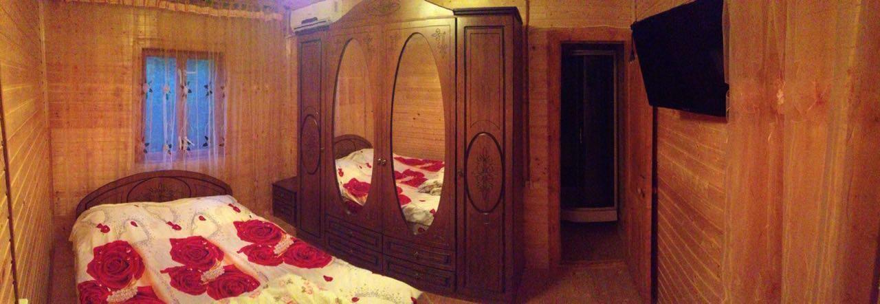 U Iriny Hotel Пицунда Екстериор снимка